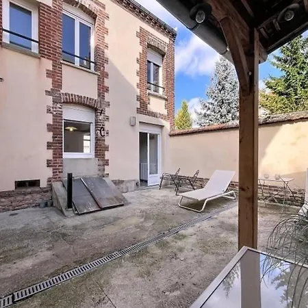 La Maison De La Reine Blanche