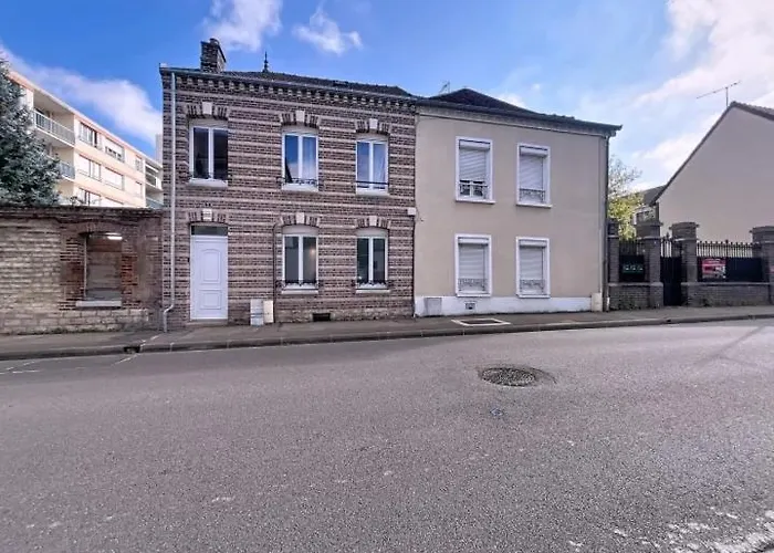 La Maison De La Reine Blanche Troyes
